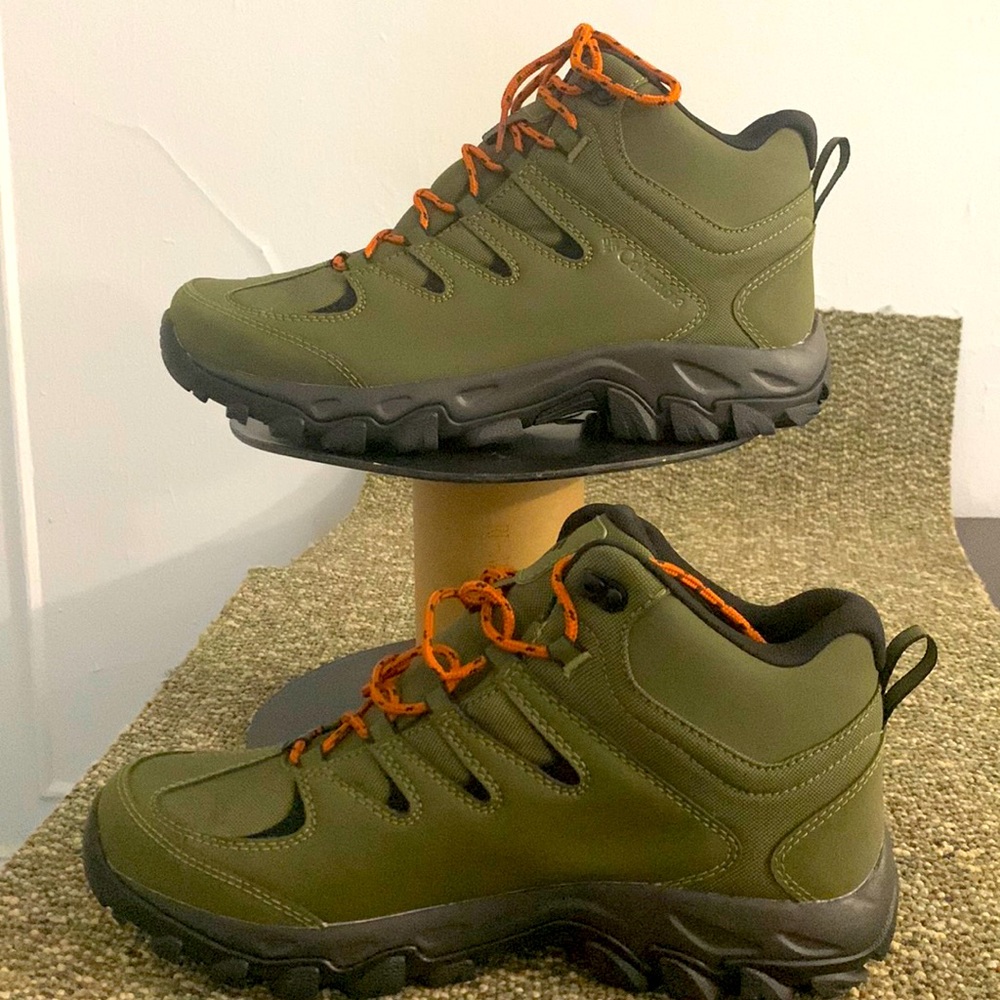 Brand New Columbia Waterproof Breathable Boots